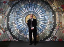 Por qué Peter Higgs deja un enorme legado en el campo de la física